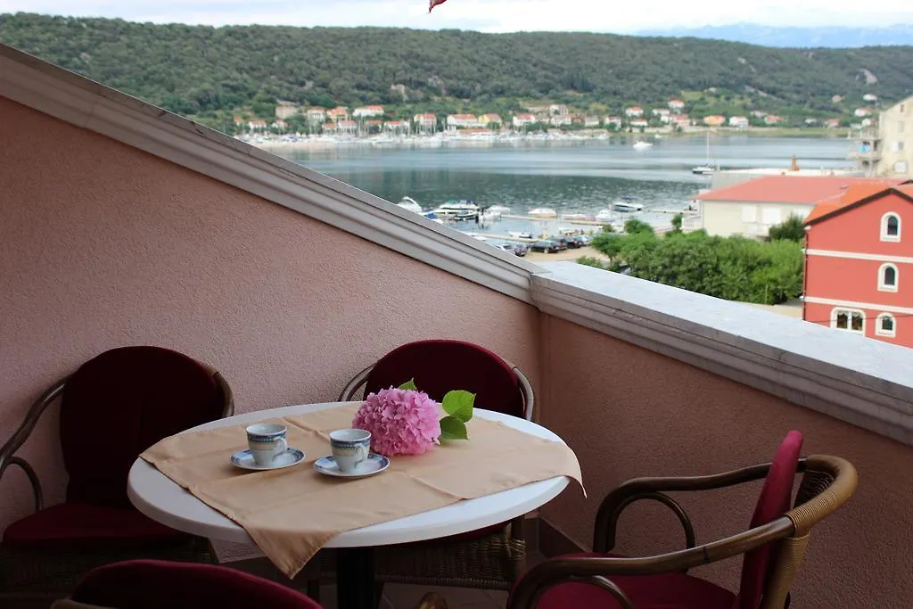 Guest house Villa Anggela Supetarska Draga