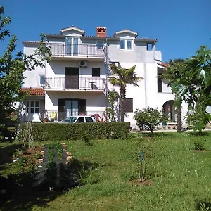 apartments-zova.in-istria.net/