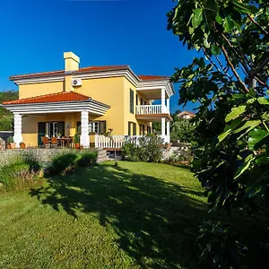 Mirela Bed & Breakfast